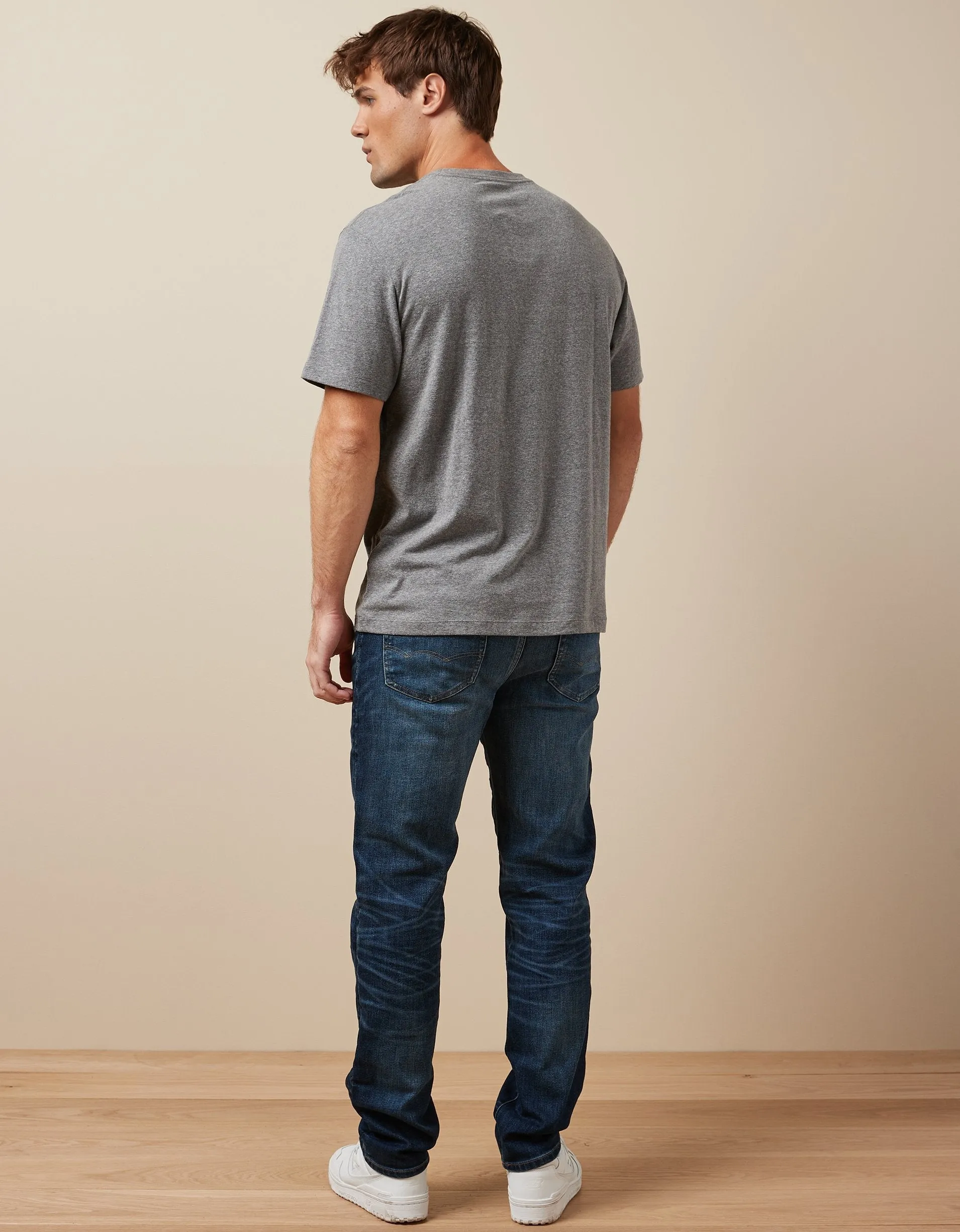 AE AirFlex  Temp Tech Athletic Straight Jean