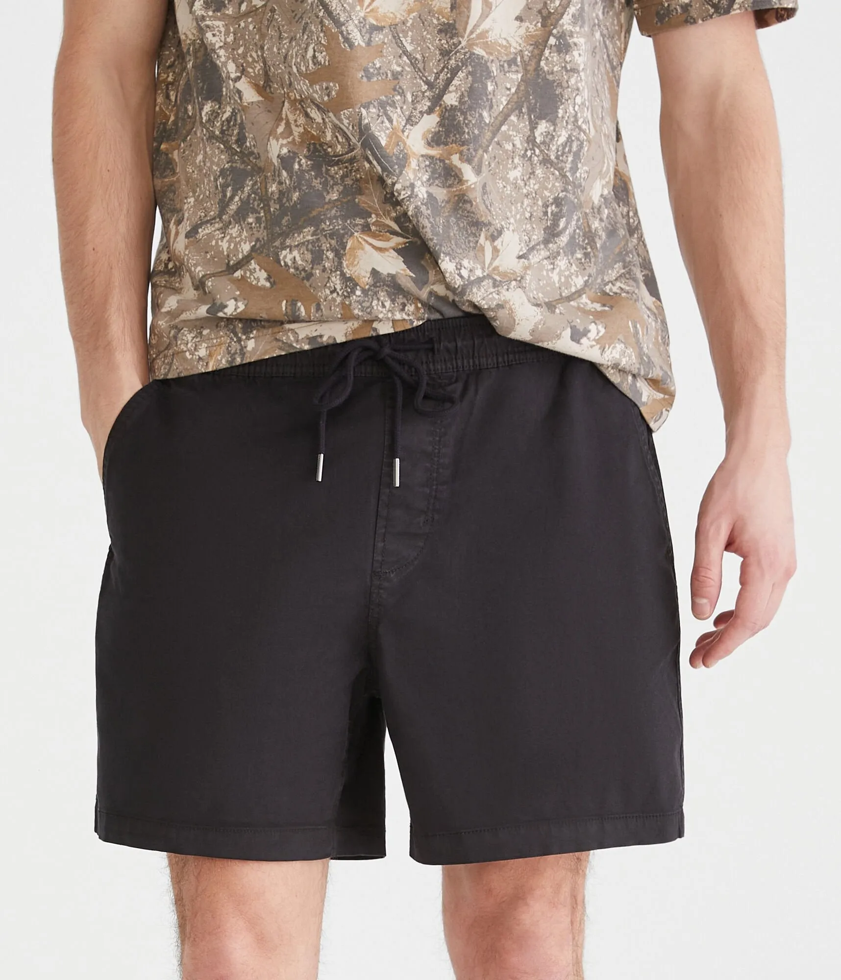 Aeropostale All Day Jogger Shorts 5.5"