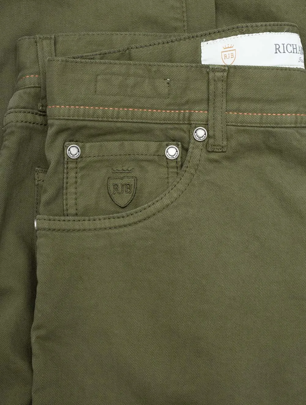 Icon Daily Comfort Jean Oil Green
