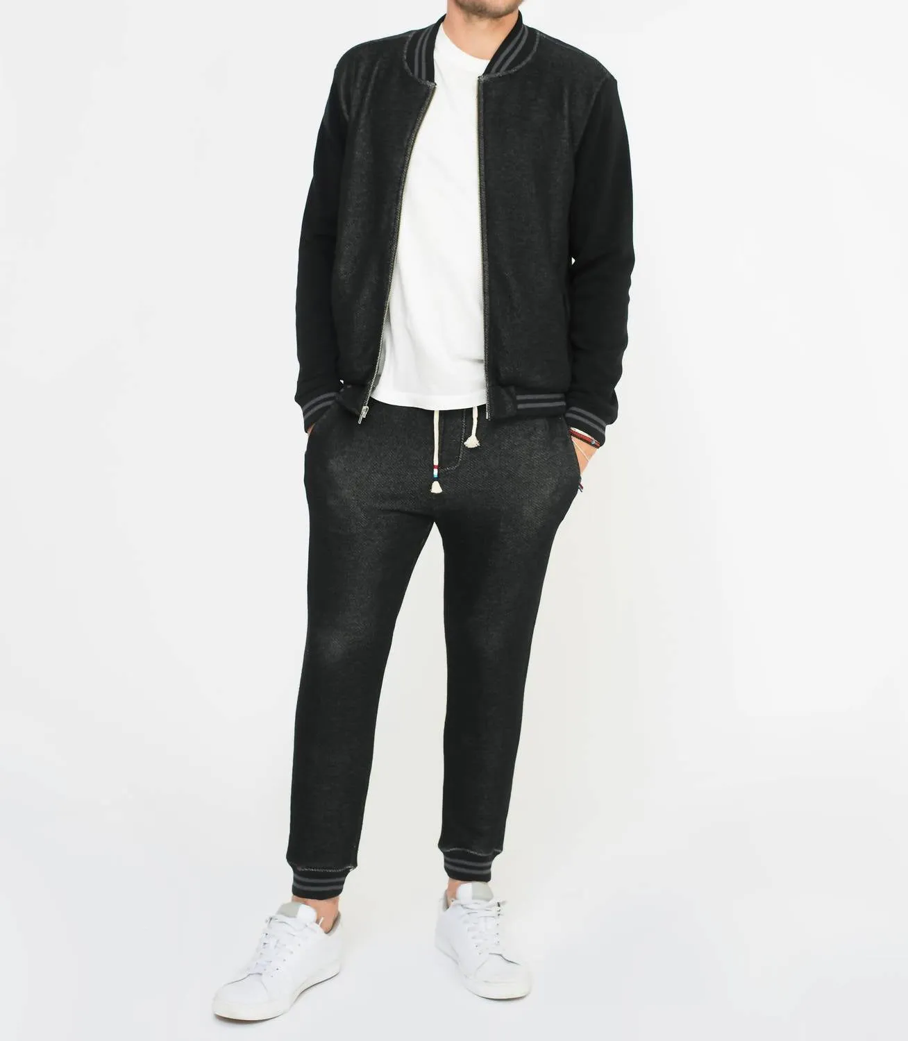 Mens Roma Jogger In Black