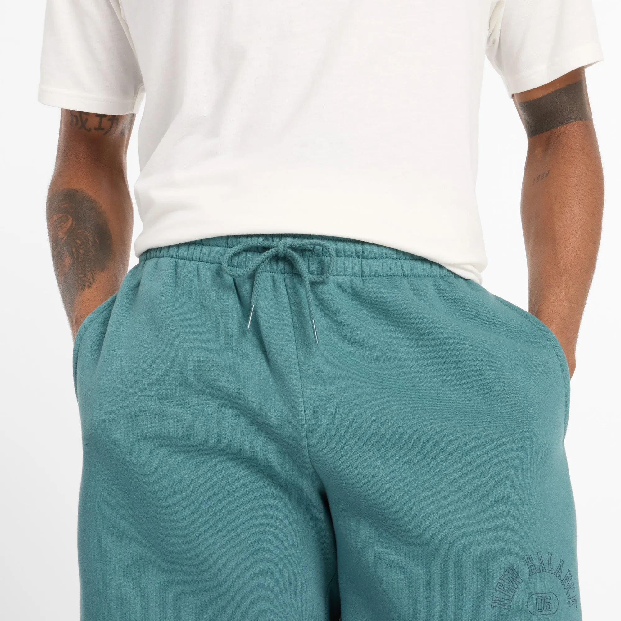 Men's Sport Essentials Fleece Graphic 7 Inch Shorts