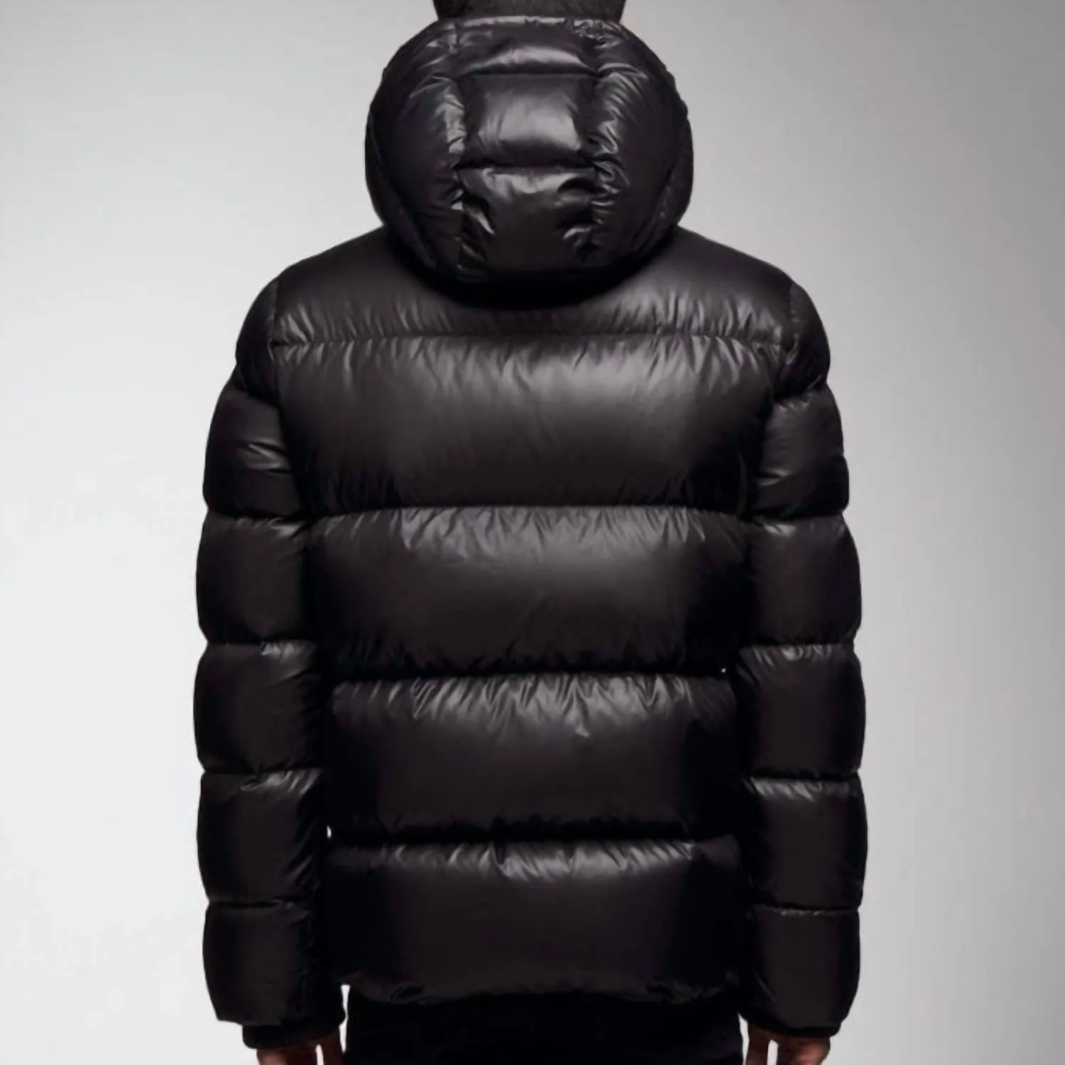 Prime Slick Down Puffer Jacket In Black