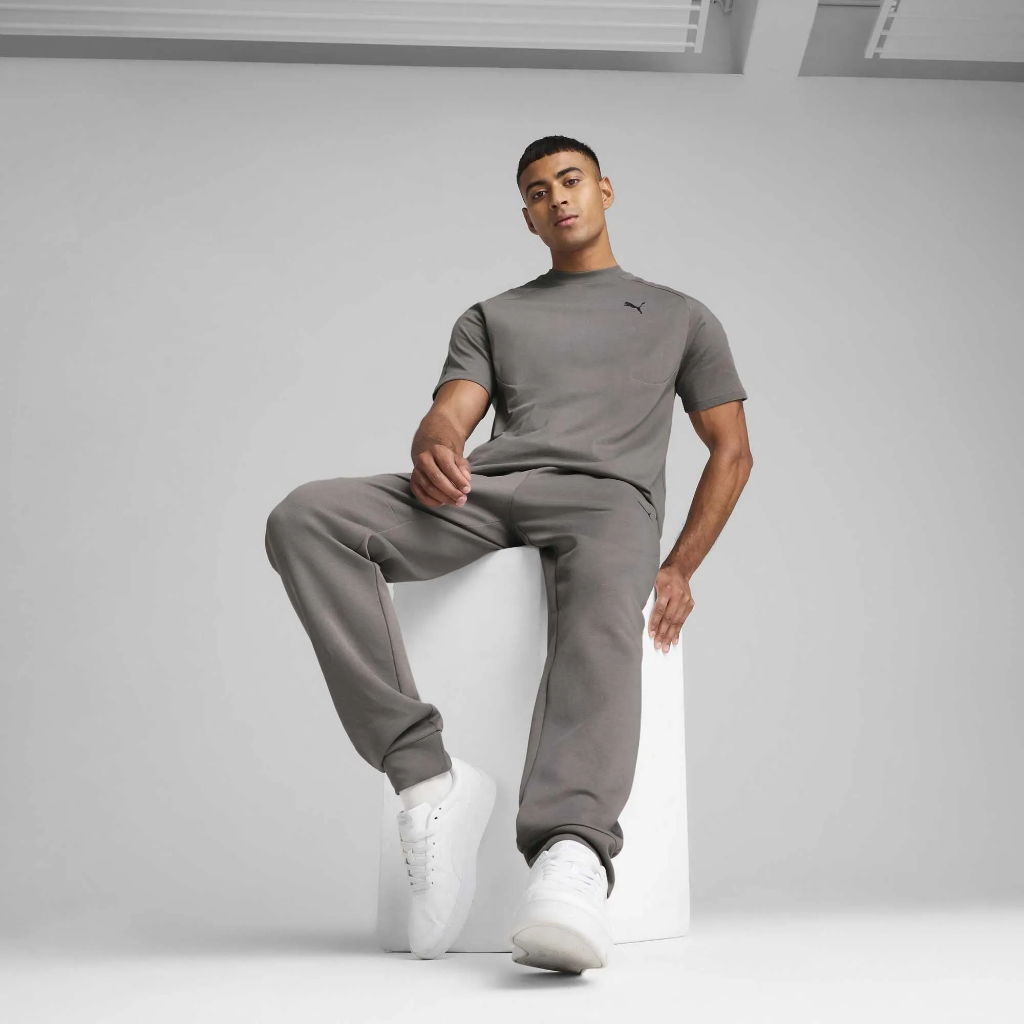 PUMA MEN'S TECH CAST IRON TRACKPANT