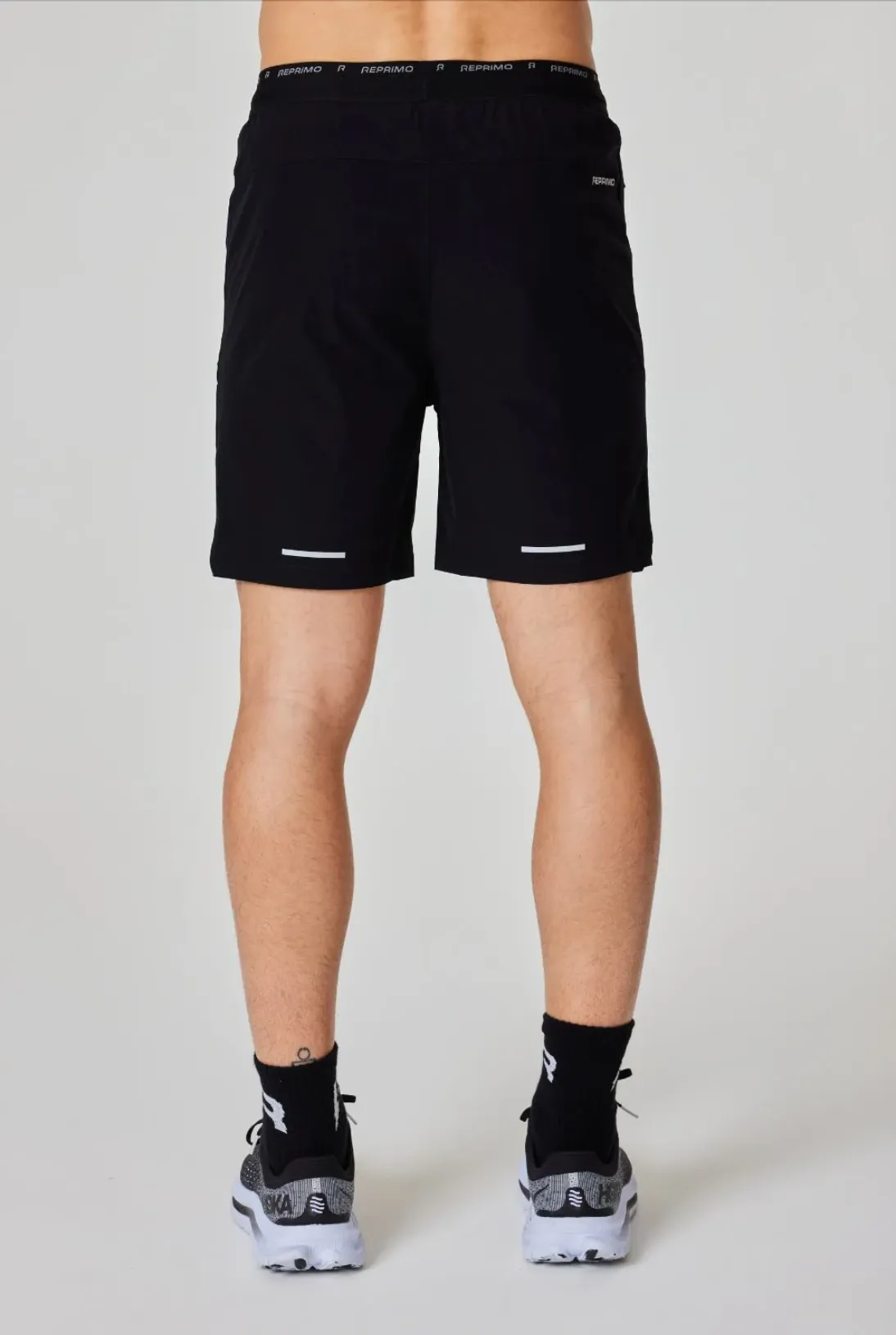Reprimo Omni Short - Black
