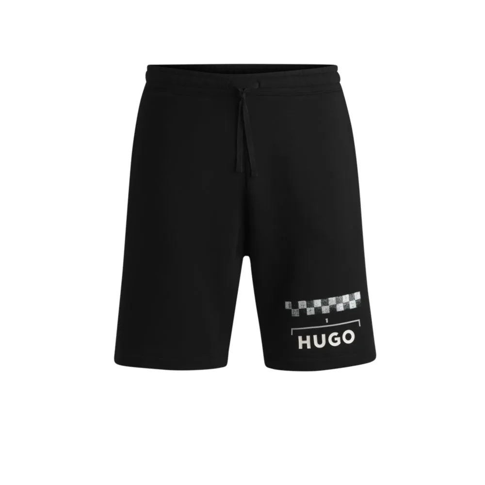 Shorts with racing print