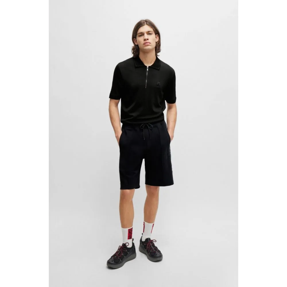 Stretch-cotton relaxed-fit shorts with stacked logo