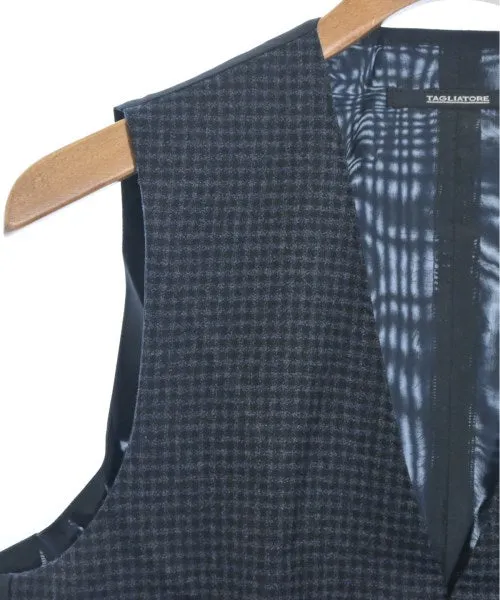 TAGLIATORE Casual shirts